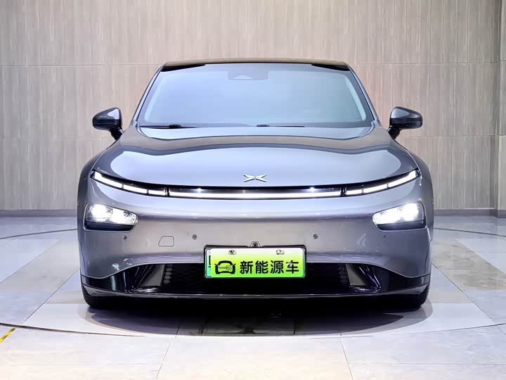 Фото 3 - XPeng P7