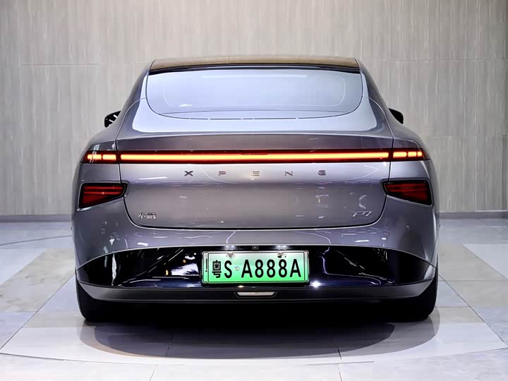 Фото 7 - XPeng P7
