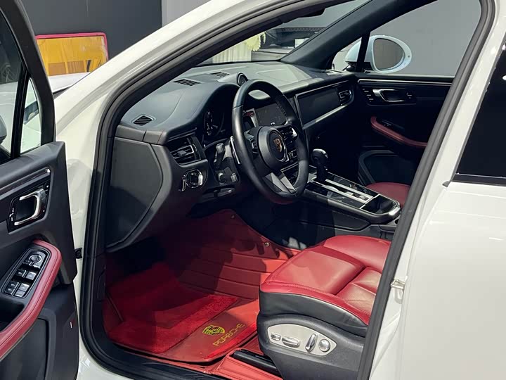 Фото 7 - Porsche Macan