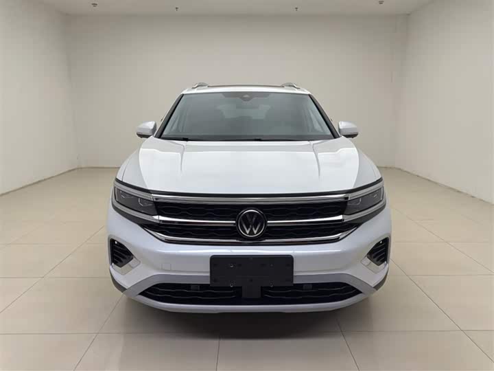 Фото 31 - Volkswagen Talagon