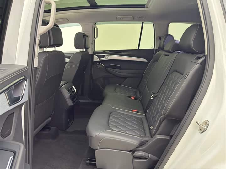 Фото 9 - Volkswagen Talagon