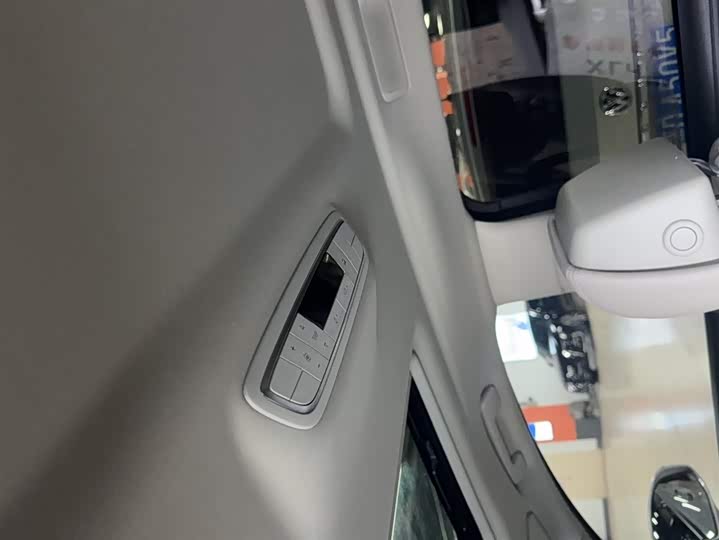 Фото 6 - Buick GL8 ES