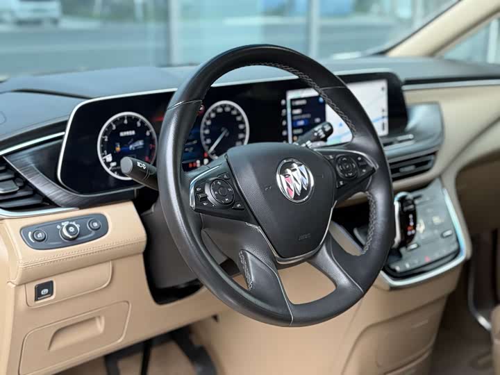 Фото 7 - Buick GL8 ES