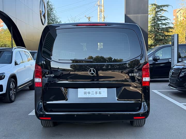 Фото 14 - Mercedes-Benz Vito