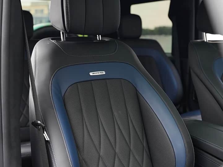 Фото 17 - Mercedes-Benz G-Class AMG