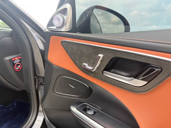 Фото 11 - Mercedes-Benz C-Class