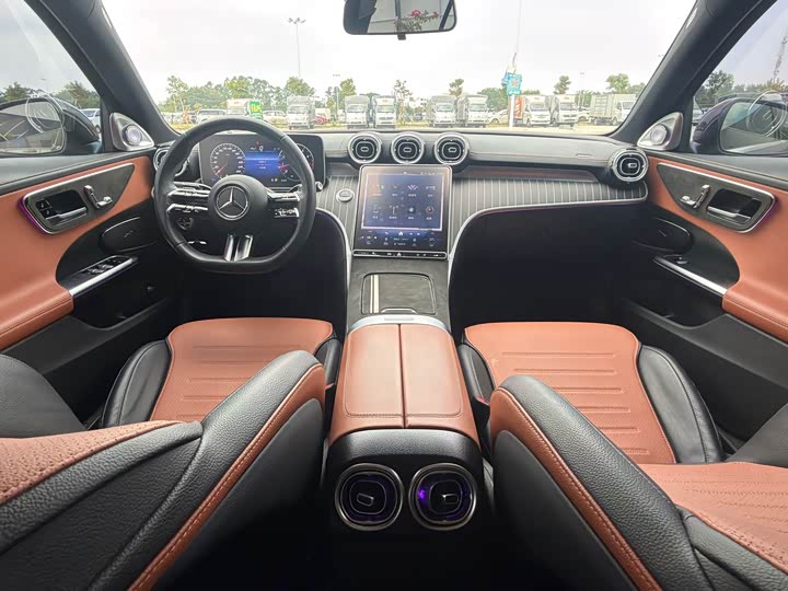 Фото 12 - Mercedes-Benz C-Class