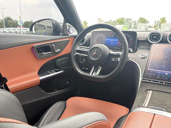 Фото 13 - Mercedes-Benz C-Class