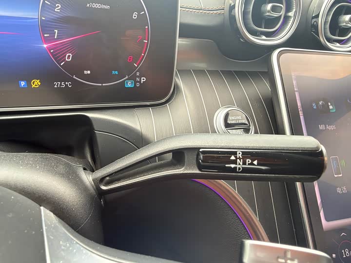 Фото 20 - Mercedes-Benz C-Class