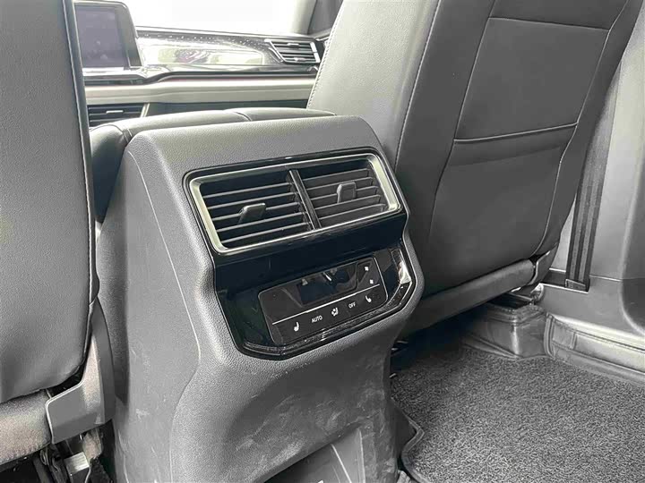 Фото 11 - Volkswagen Teramont Pro