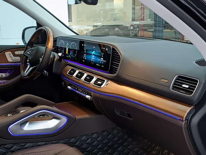 Фото 10 - Mercedes-Benz GLS-Class