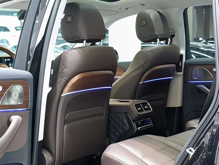 Фото 25 - Mercedes-Benz GLS-Class