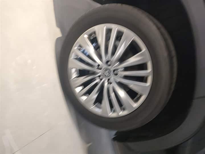 Фото 26 - Toyota Highlander