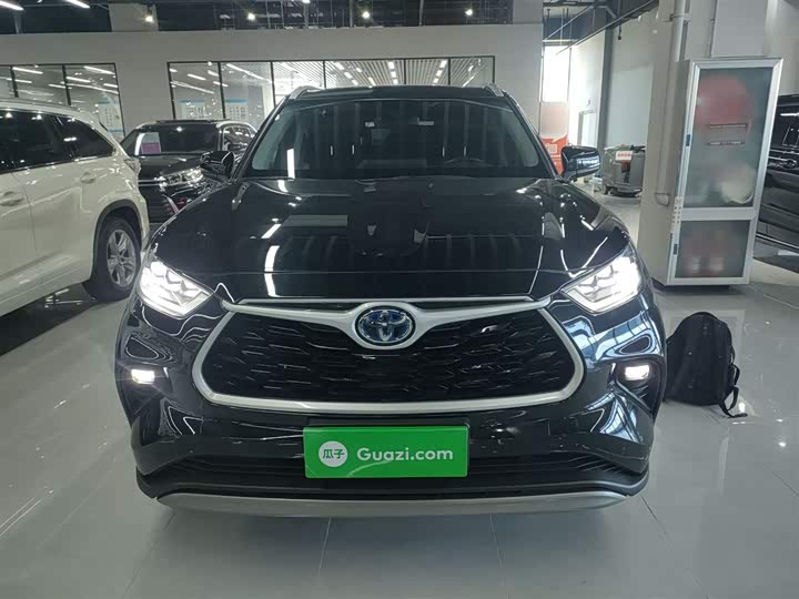 Фото 3 - Toyota Highlander