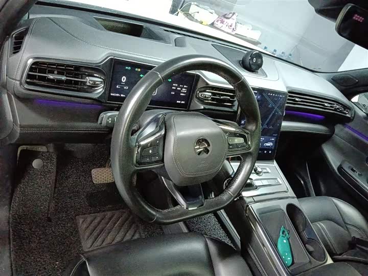 Фото 10 - Nio ES6