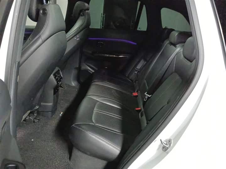 Фото 17 - Nio ES6