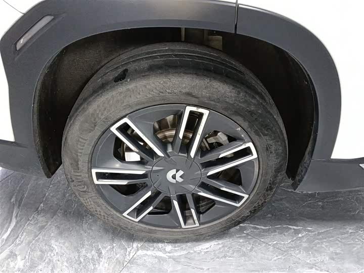 Фото 26 - Nio ES6