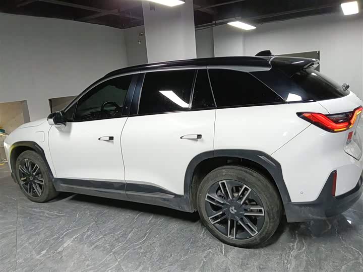 Фото 5 - Nio ES6