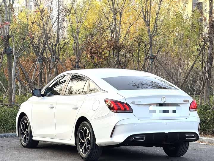 Фото 8 - MG Motor 5