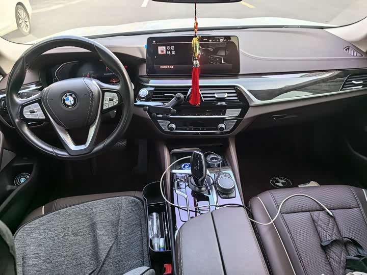 Фото 5 - BMW 5 Series