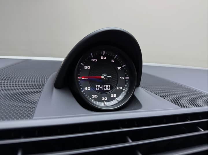 Фото 10 - Porsche Panamera