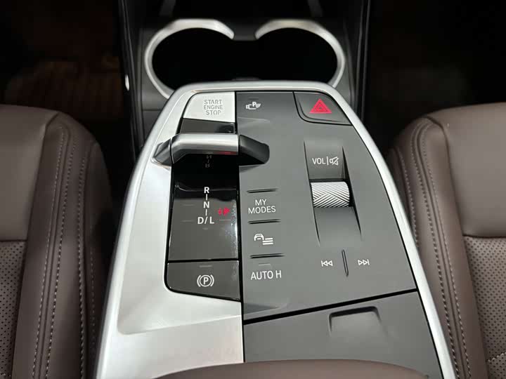 Фото 22 - BMW X1