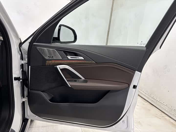 Фото 28 - BMW X1