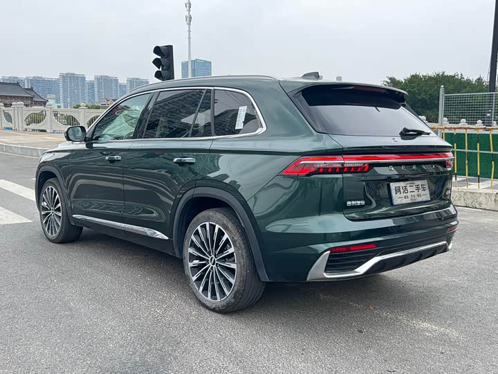 Фото 5 - Geely Monjaro