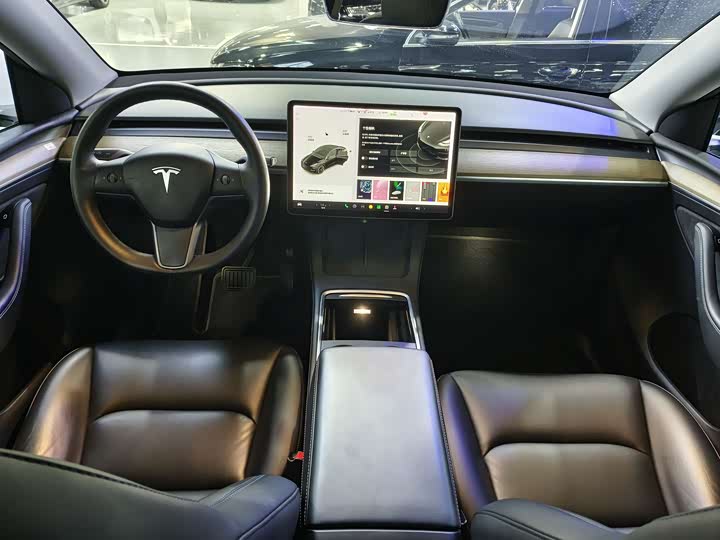 Фото 7 - Tesla Model Y