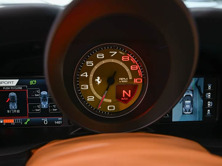 Фото 19 - Ferrari F8