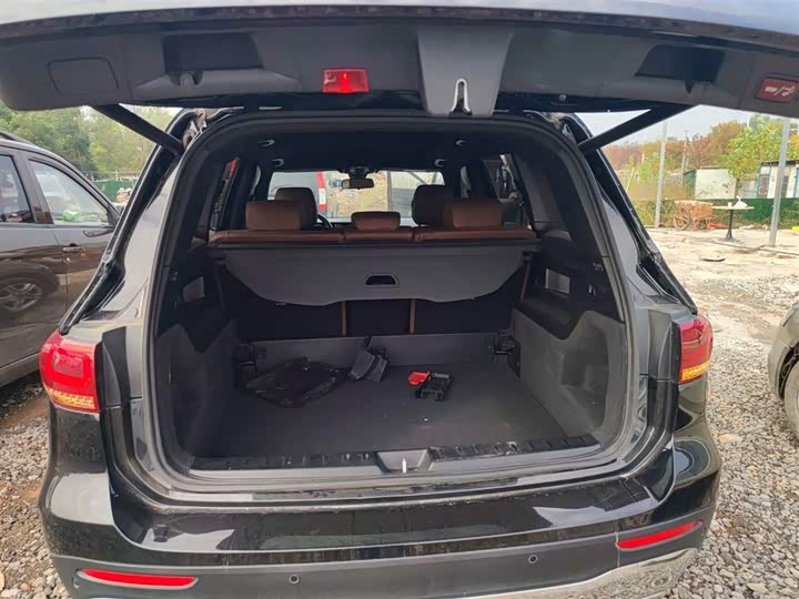 Фото 19 - Mercedes-Benz GLB-Class