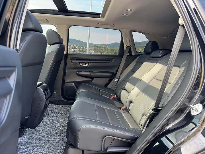 Фото 6 - Honda CR-V