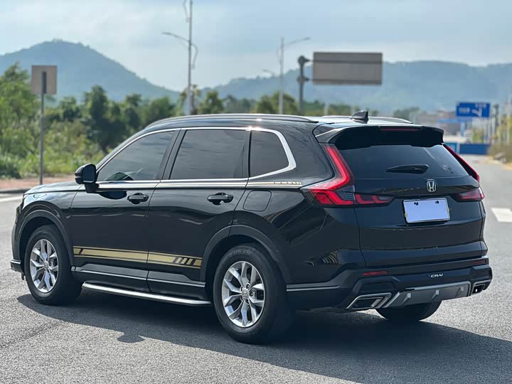 Фото 7 - Honda CR-V