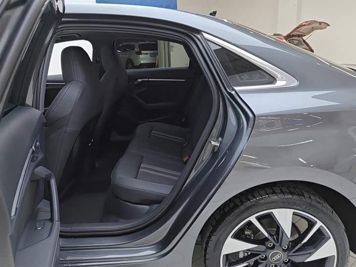 Фото 11 - Audi A3