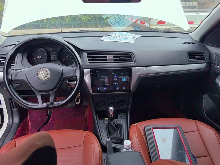 Фото 10 - Volkswagen Lavida