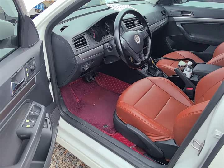 Фото 16 - Volkswagen Lavida