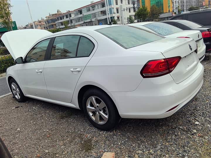 Фото 5 - Volkswagen Lavida