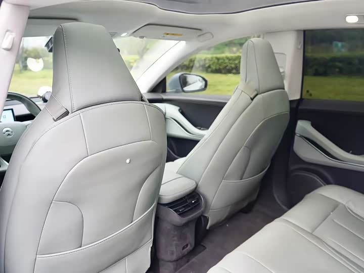 Фото 14 - Nio ET5