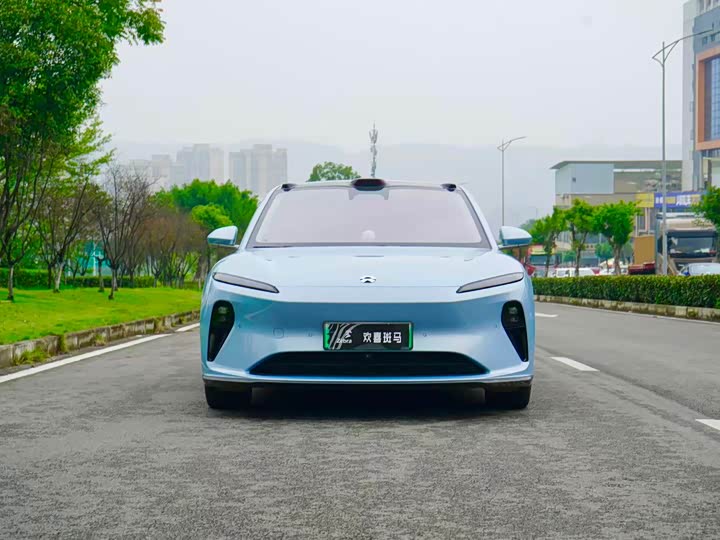 Фото 2 - Nio ET5