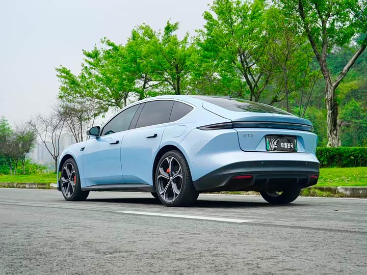 Фото 4 - Nio ET5