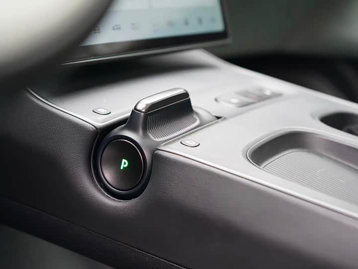 Фото 7 - Nio ET5