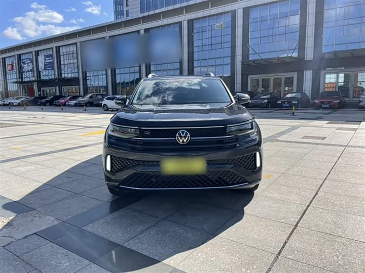 Фото 3 - Volkswagen Tavendor