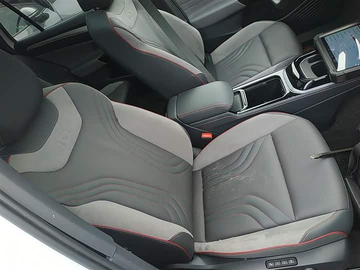 Фото 25 - Volkswagen ID.4 Crozz