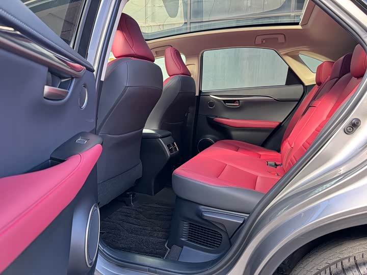 Фото 7 - Lexus NX