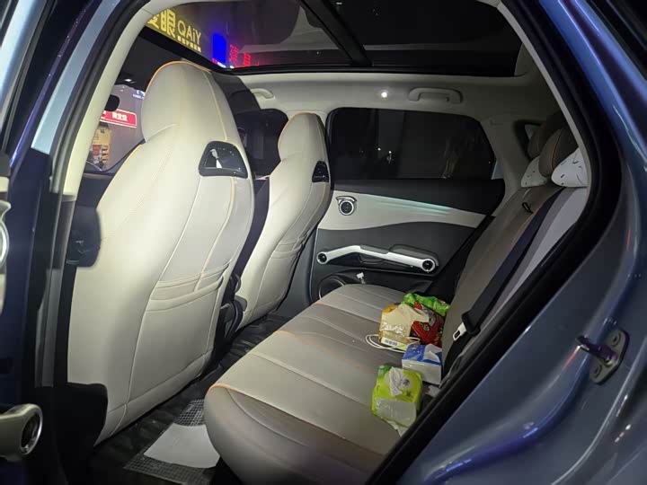 Фото 7 - BYD Yuan Plus