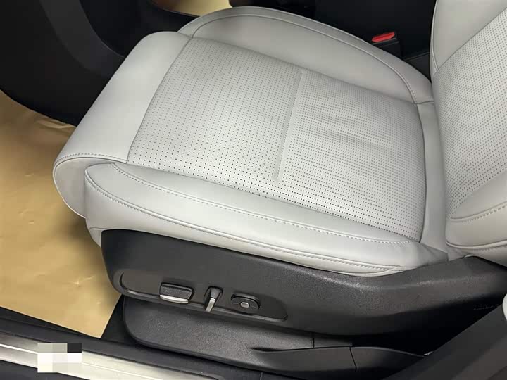 Фото 13 - Nio ES6