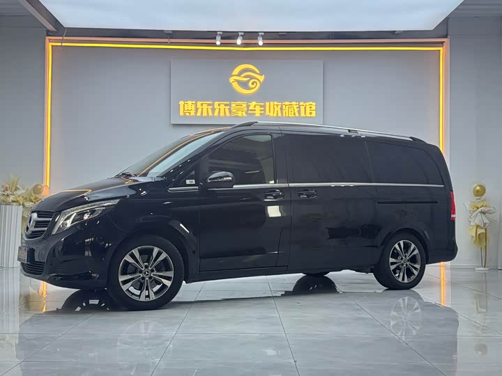 Фото 1 - Mercedes-Benz V-Class