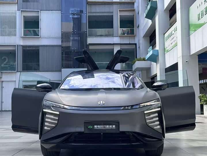 Фото 2 - HiPhi X