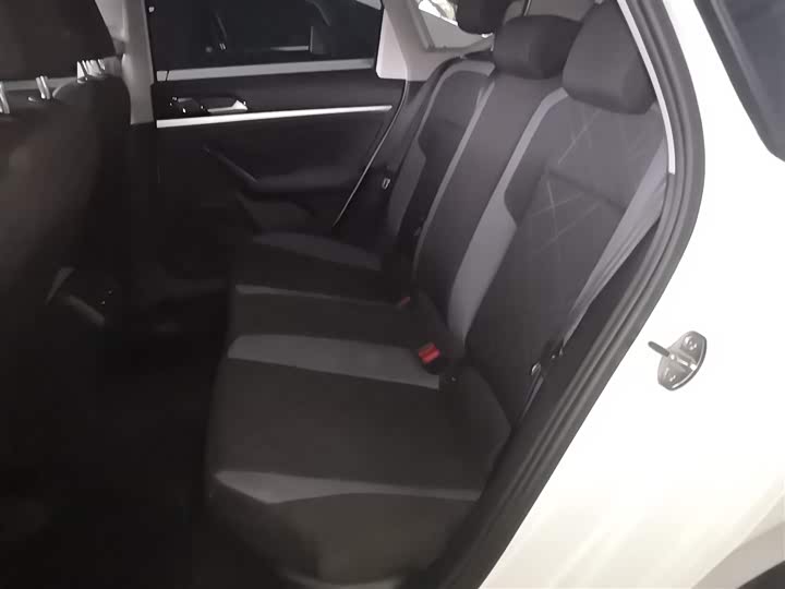 Фото 17 - Volkswagen Lavida