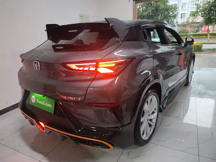 Фото 7 - Changan UNI-T